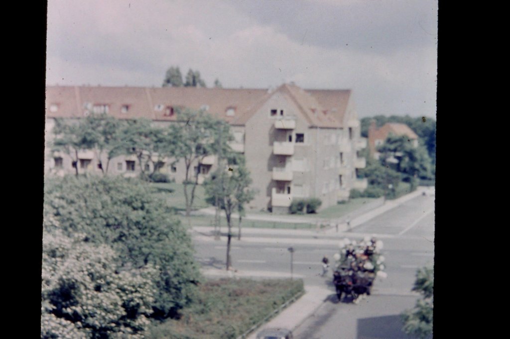 img002.jpg